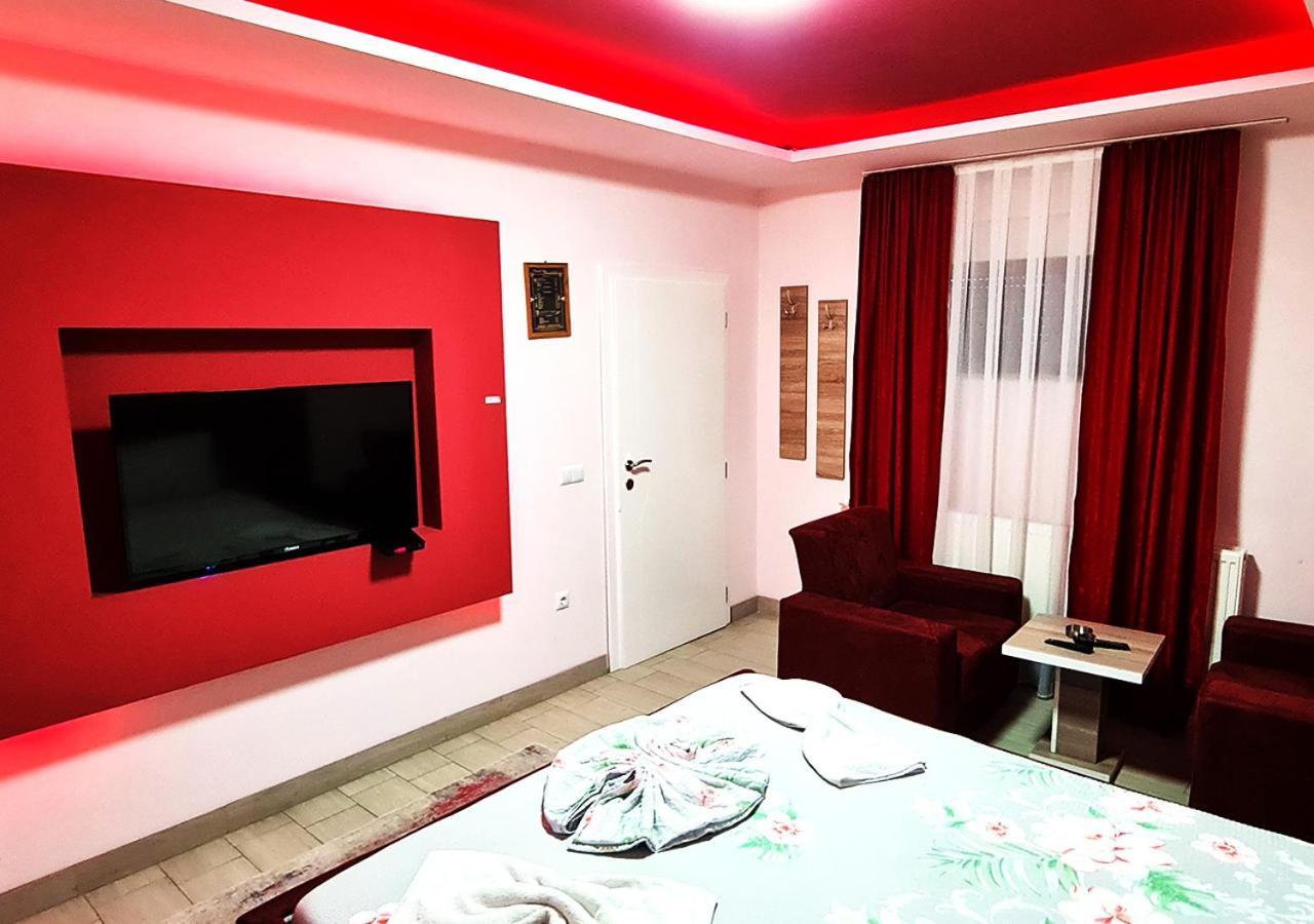 Motel Villa Star Gjilan 外观 照片
